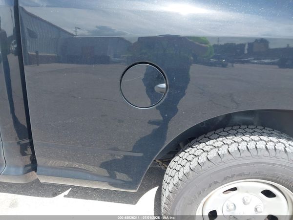 2019 RAM 1500 CLASSIC TRADESMAN  4X4 6'4 BOX