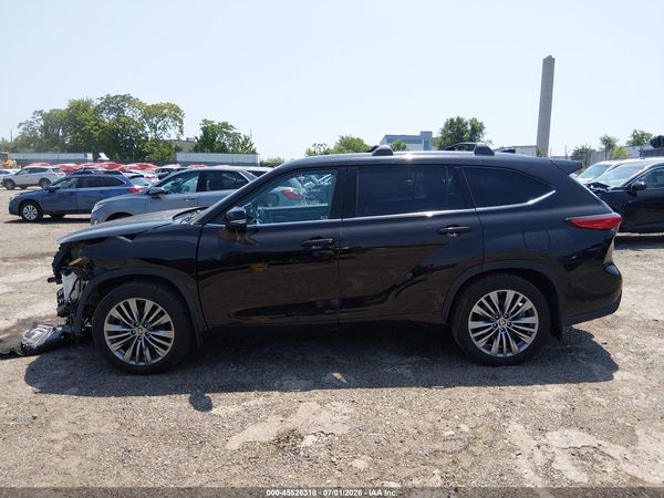 2021 TOYOTA HIGHLANDER PLATINUM