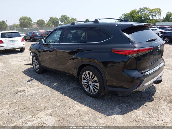 2021 TOYOTA HIGHLANDER PLATINUM