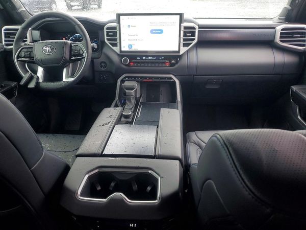 2025 TOYOTA SEQUOIA