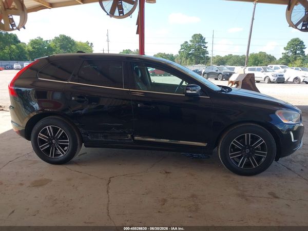 2017 VOLVO XC60 T5 DYNAMIC