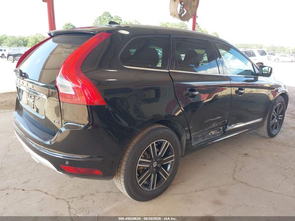 2017 VOLVO XC60 T5 DYNAMIC