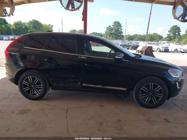2017 VOLVO XC60 T5 DYNAMIC