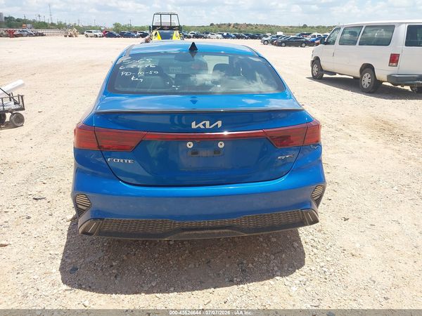 2022 KIA FORTE GT-LINE