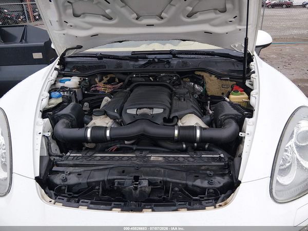 2013 PORSCHE CAYENNE S
