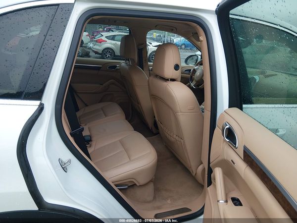 2013 PORSCHE CAYENNE S