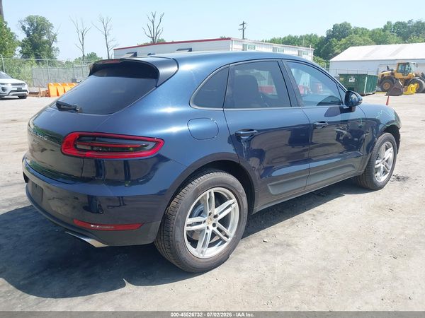 2017 PORSCHE MACAN