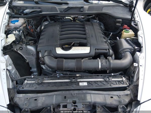 2011 PORSCHE CAYENNE
