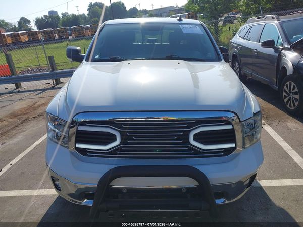 2017 RAM 1500 BIG HORN  4X4 5'7 BOX