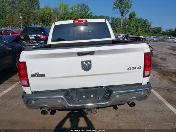2017 RAM 1500 BIG HORN  4X4 5'7 BOX