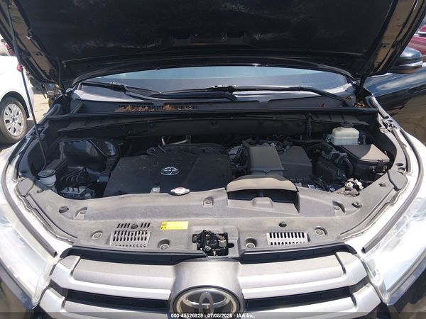 2019 TOYOTA HIGHLANDER LE PLUS
