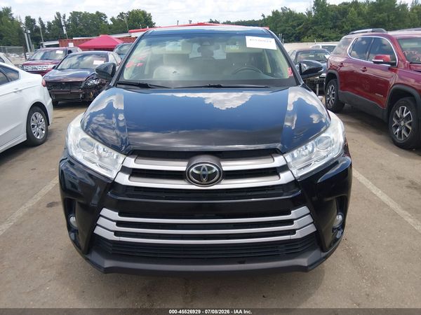 2019 TOYOTA HIGHLANDER LE PLUS