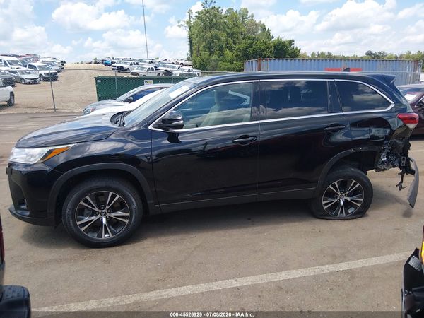 2019 TOYOTA HIGHLANDER LE PLUS