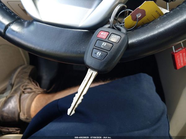 2019 TOYOTA HIGHLANDER LE PLUS