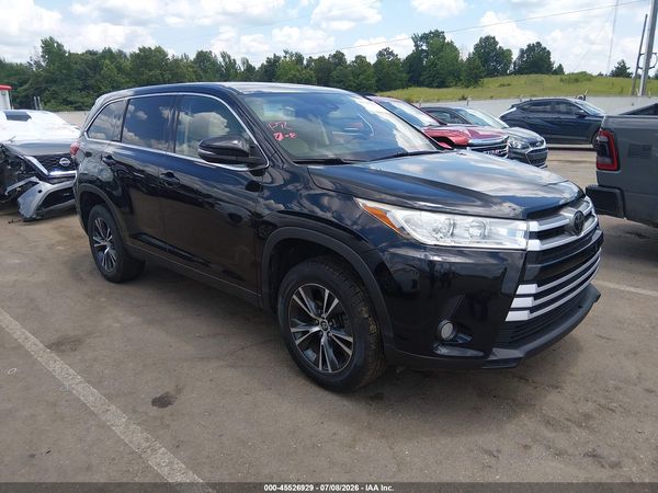 2019 TOYOTA HIGHLANDER LE PLUS