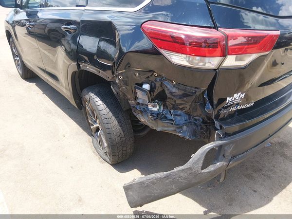 2019 TOYOTA HIGHLANDER LE PLUS