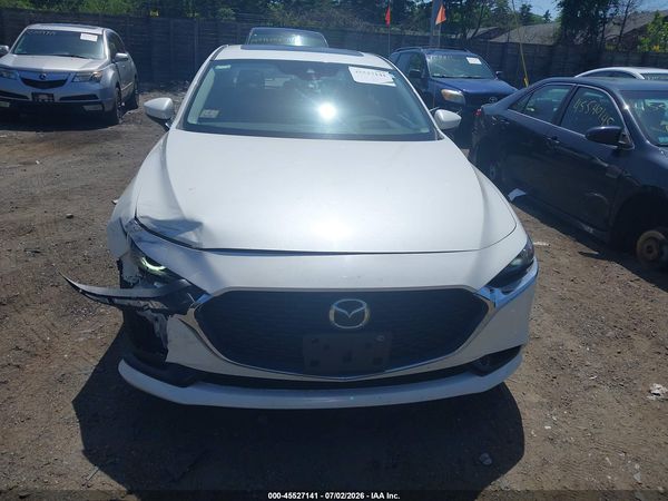 2022 MAZDA MAZDA3 PREMIUM