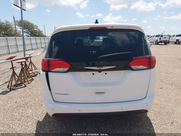 2026 CHRYSLER VOYAGER LX