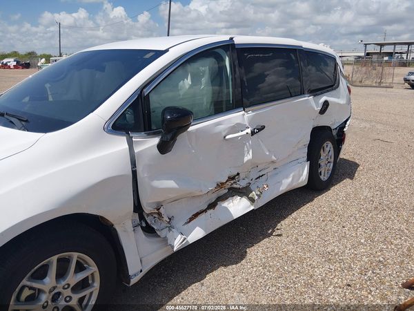 2026 CHRYSLER VOYAGER LX