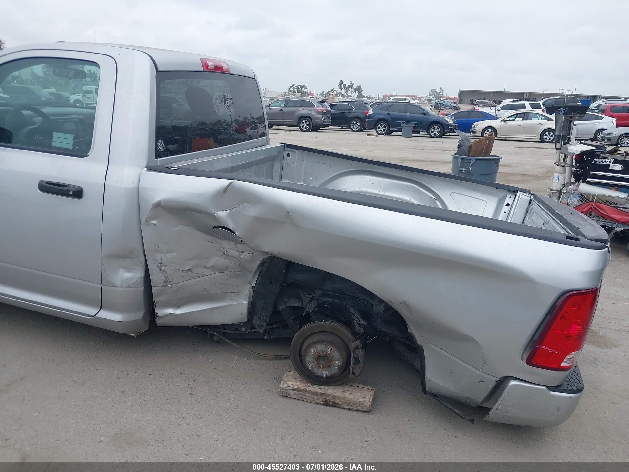 2016 RAM 1500 ST