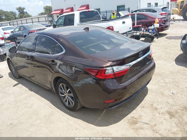 2016 LEXUS ES 300H