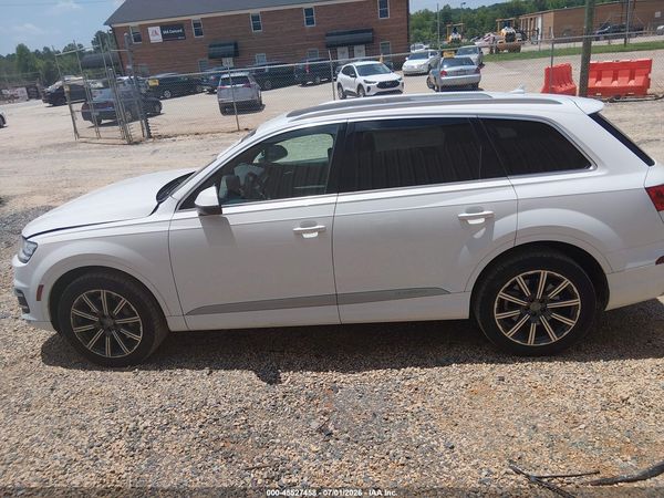 2017 AUDI Q7