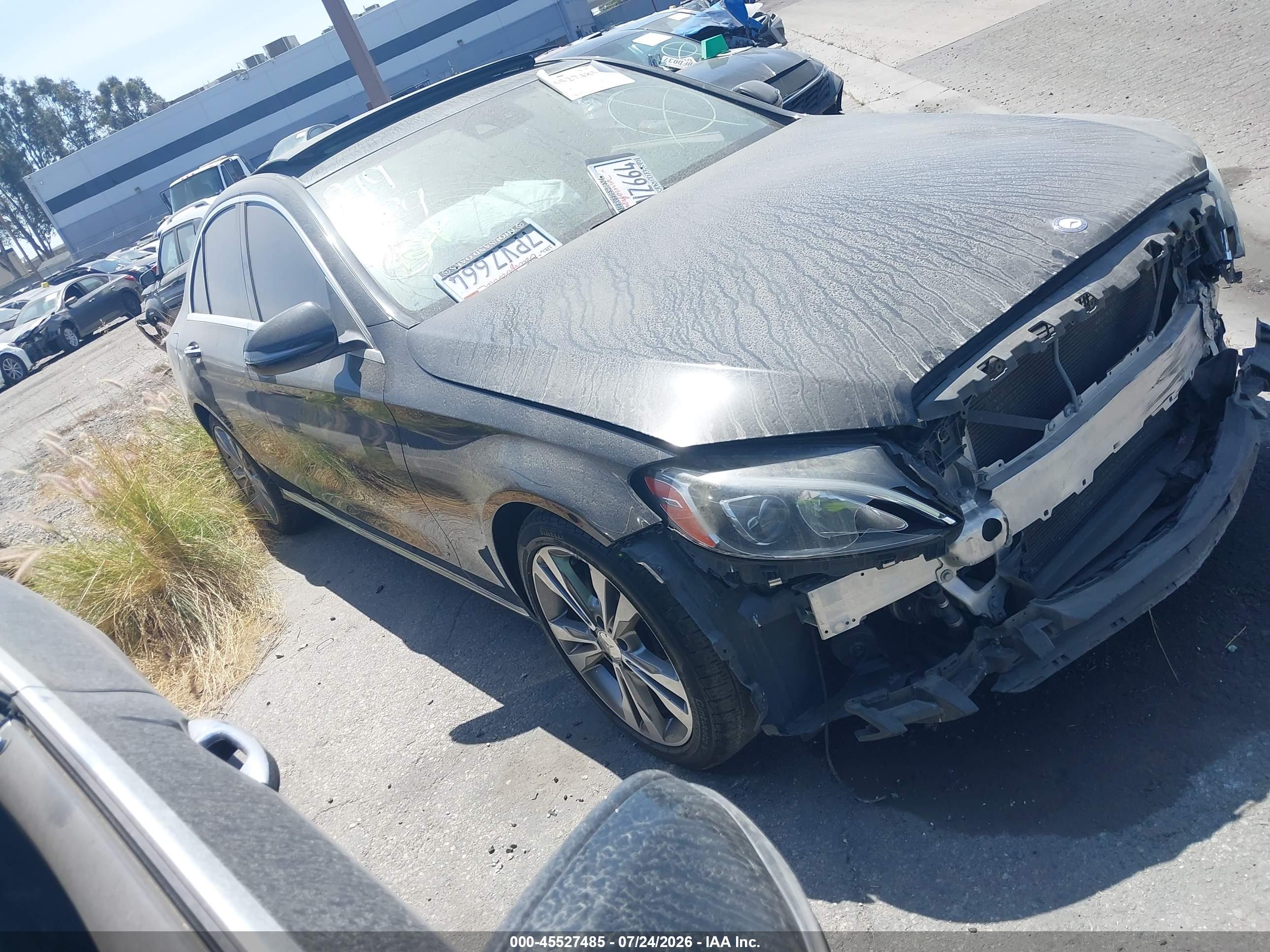 2016 MERCEDES-BENZ C 300 C300