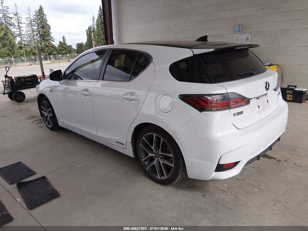 2016 LEXUS CT 200H