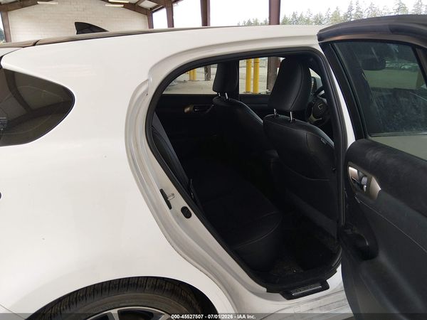 2016 LEXUS CT 200H