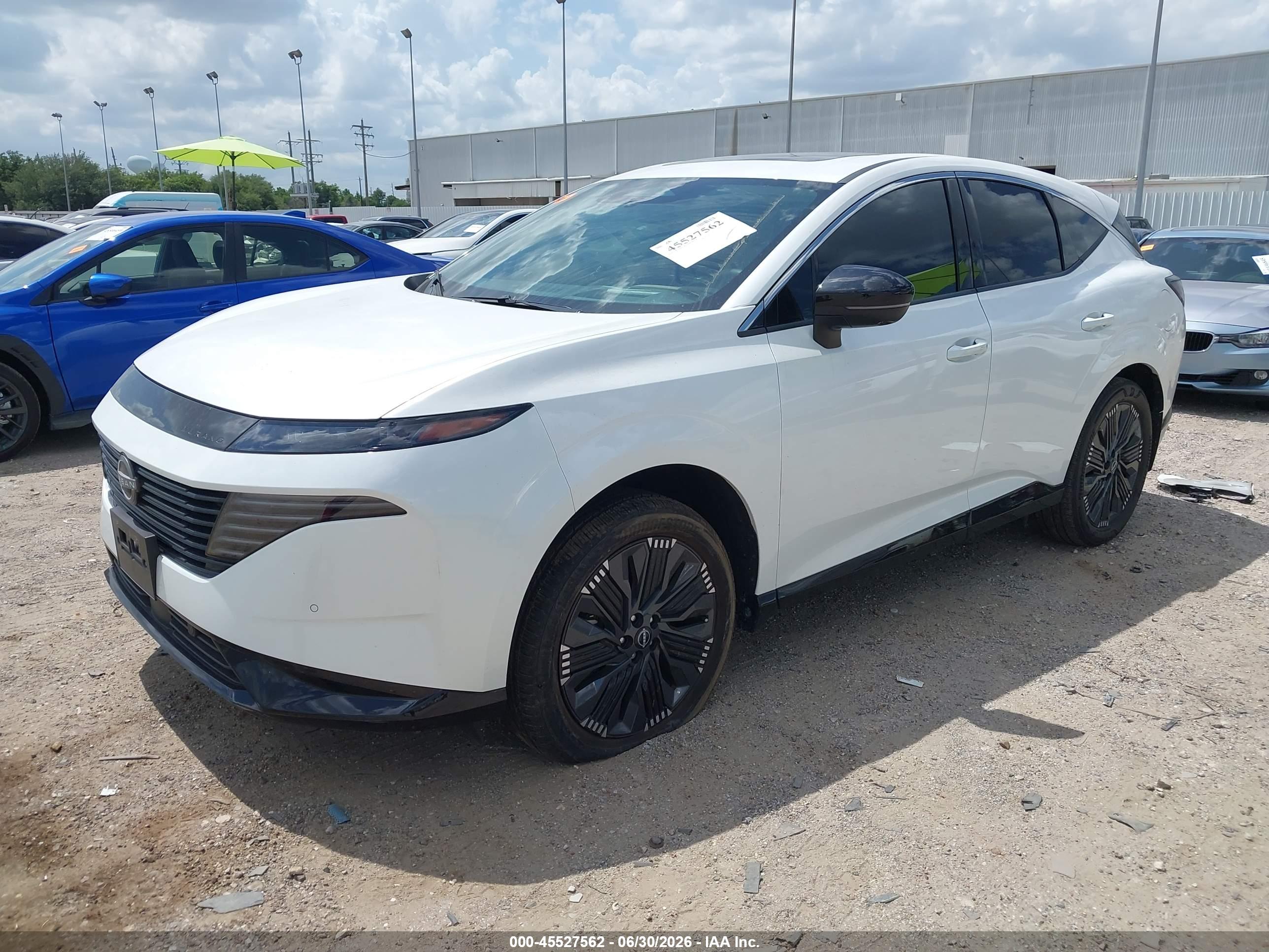 2025 NISSAN MURANO PLATINUM — I2