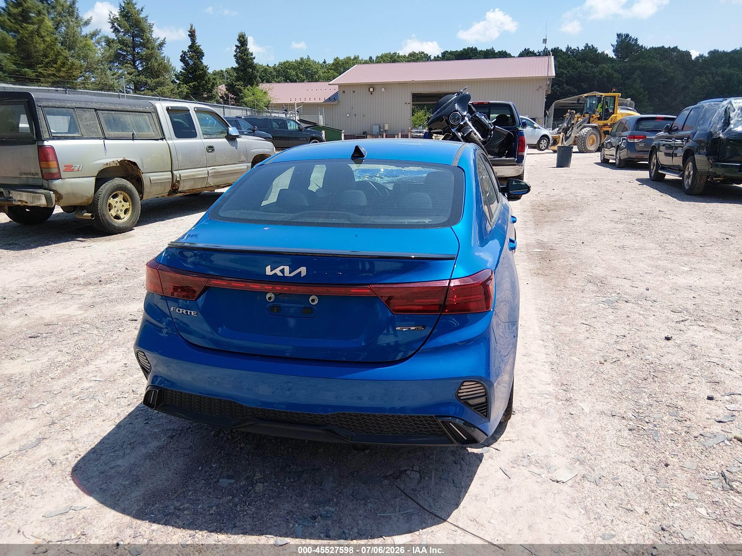 2022 KIA FORTE GT Line