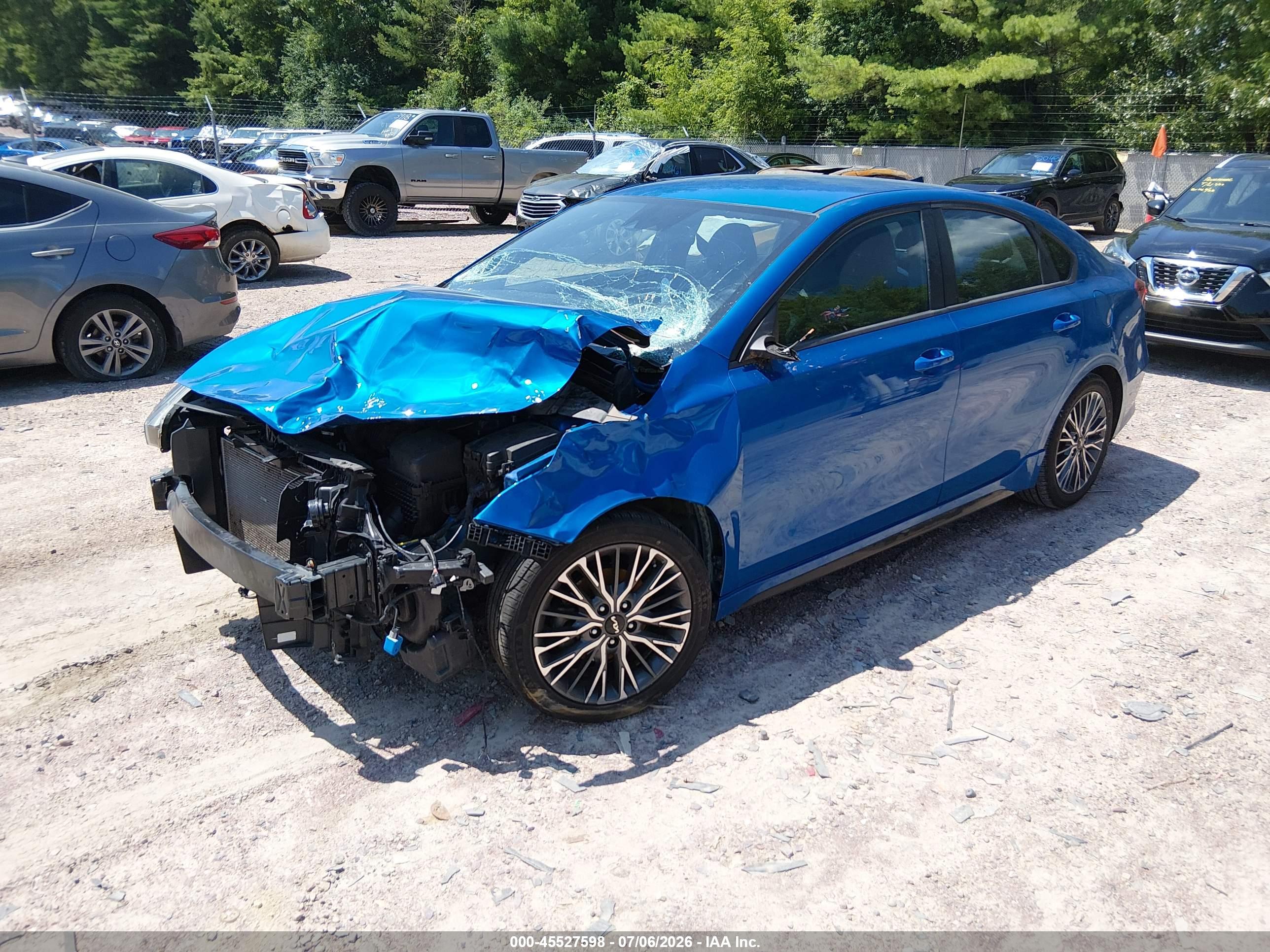 2022 KIA FORTE GT Line