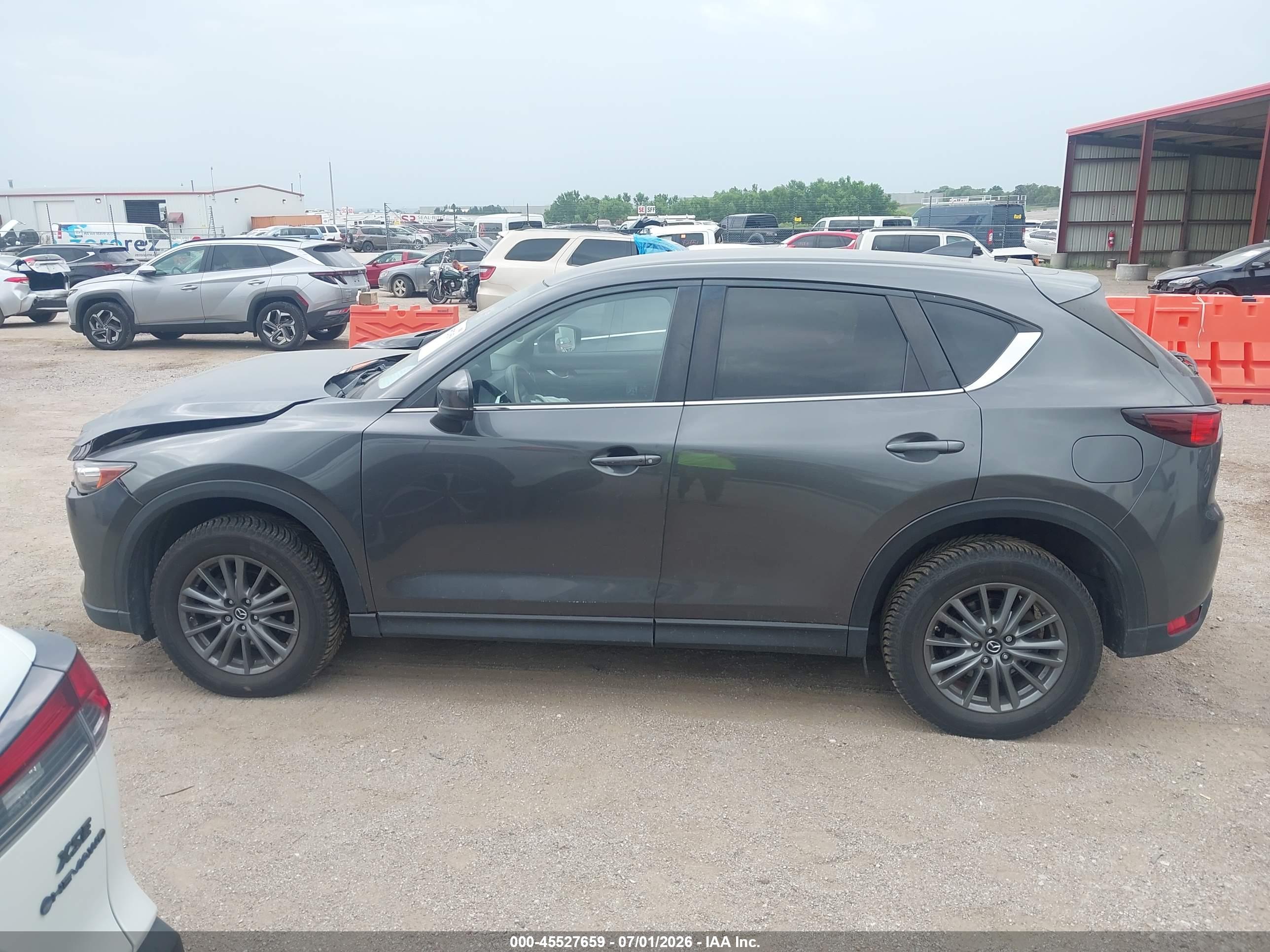 2017 MAZDA CX-5 TOURING