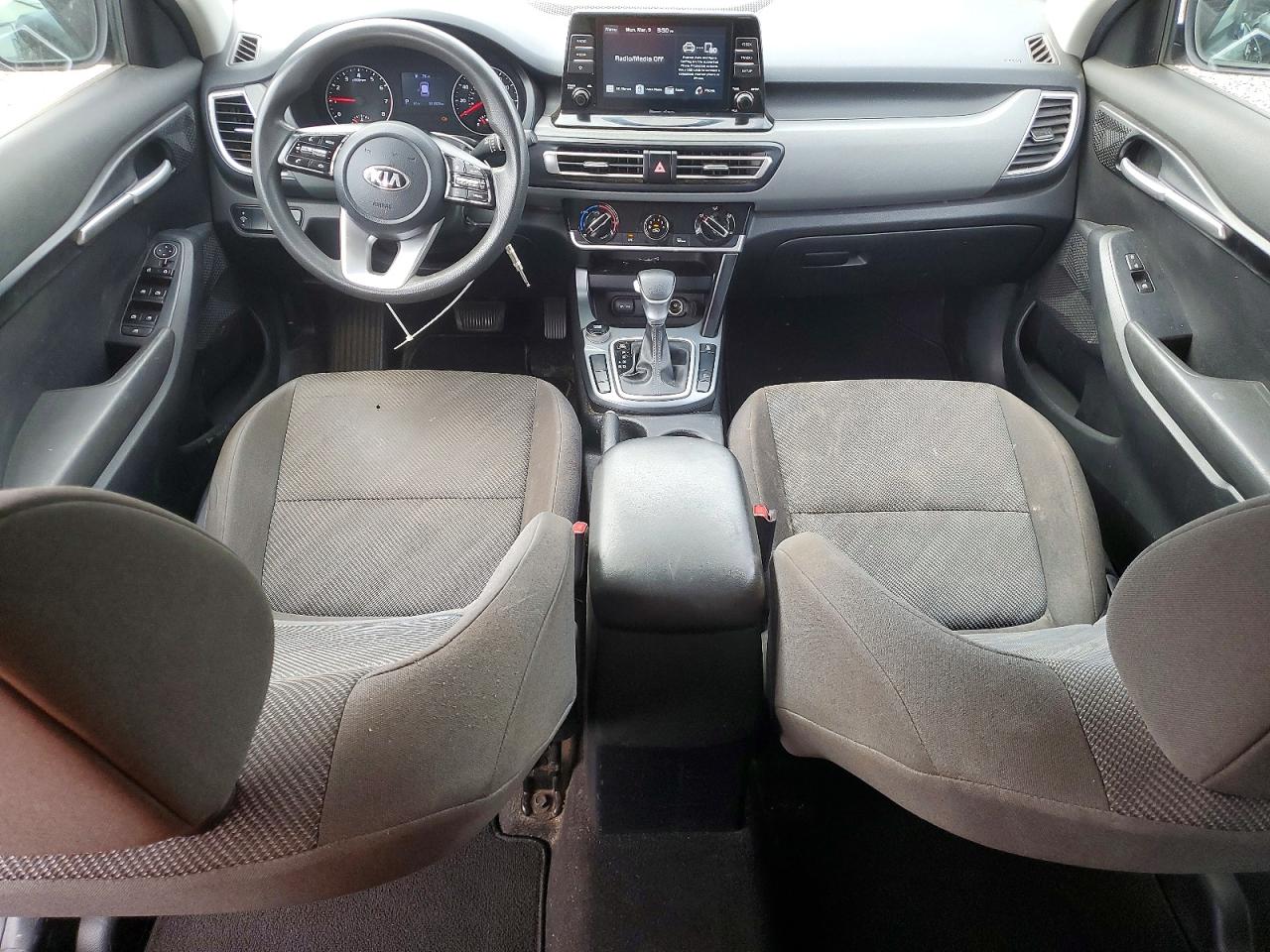 2021 KIA SELTOS LX