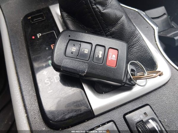 2016 TOYOTA HIGHLANDER XLE V6