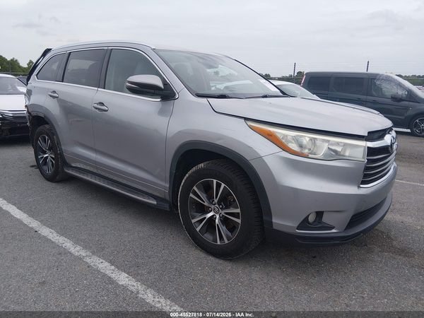 2016 TOYOTA HIGHLANDER XLE V6