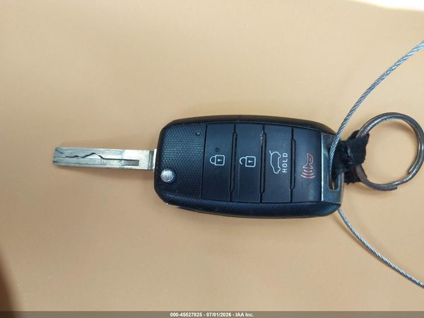 2019 KIA SORENTO 2.4L LX