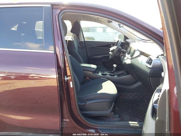 2019 KIA SORENTO 2.4L LX