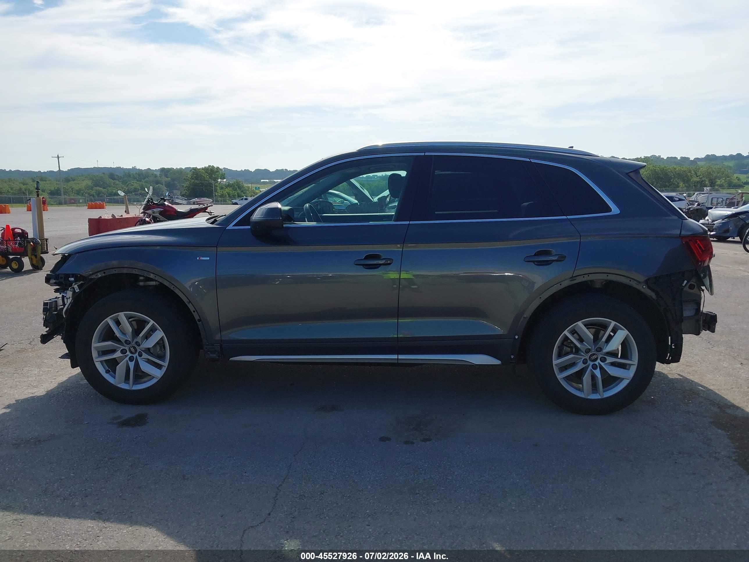 2022 AUDI Q5