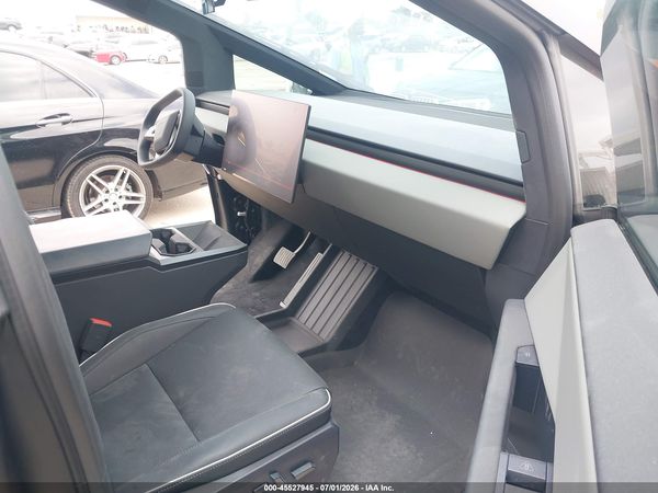 2026 TESLA CYBERTRUCK