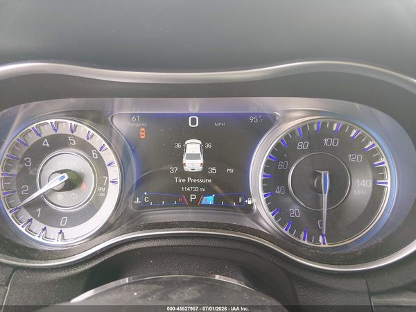 2017 CHRYSLER 300 LIMITED