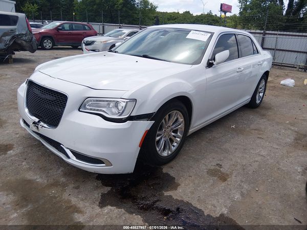 2017 CHRYSLER 300 LIMITED