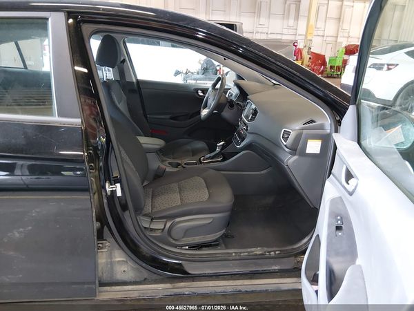 2017 HYUNDAI IONIQ HYBRID BLUE