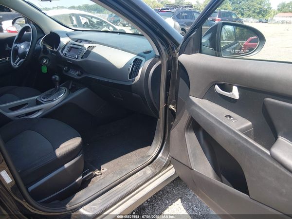 2016 KIA SPORTAGE LX