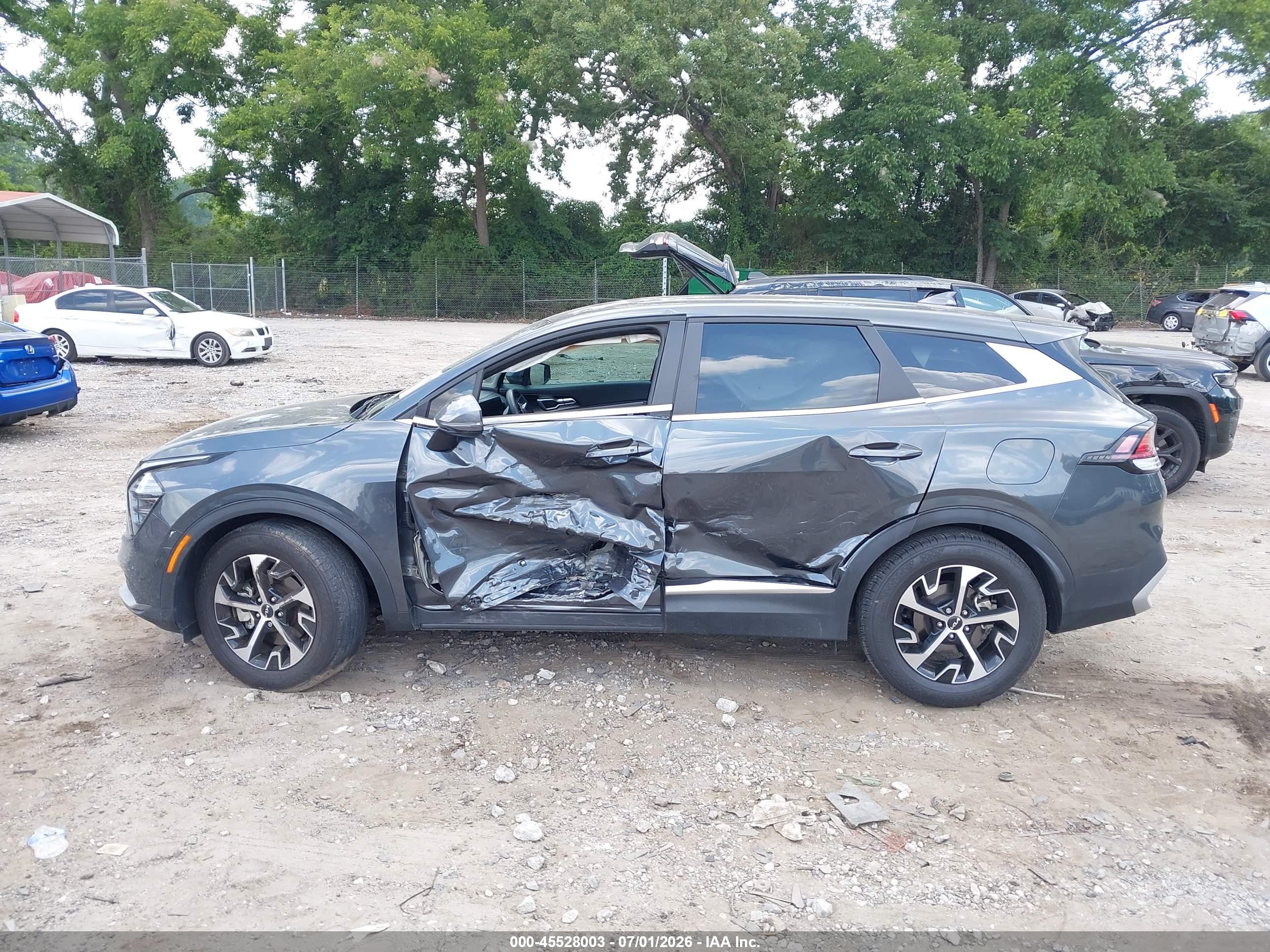 2024 KIA SPORTAGE EX