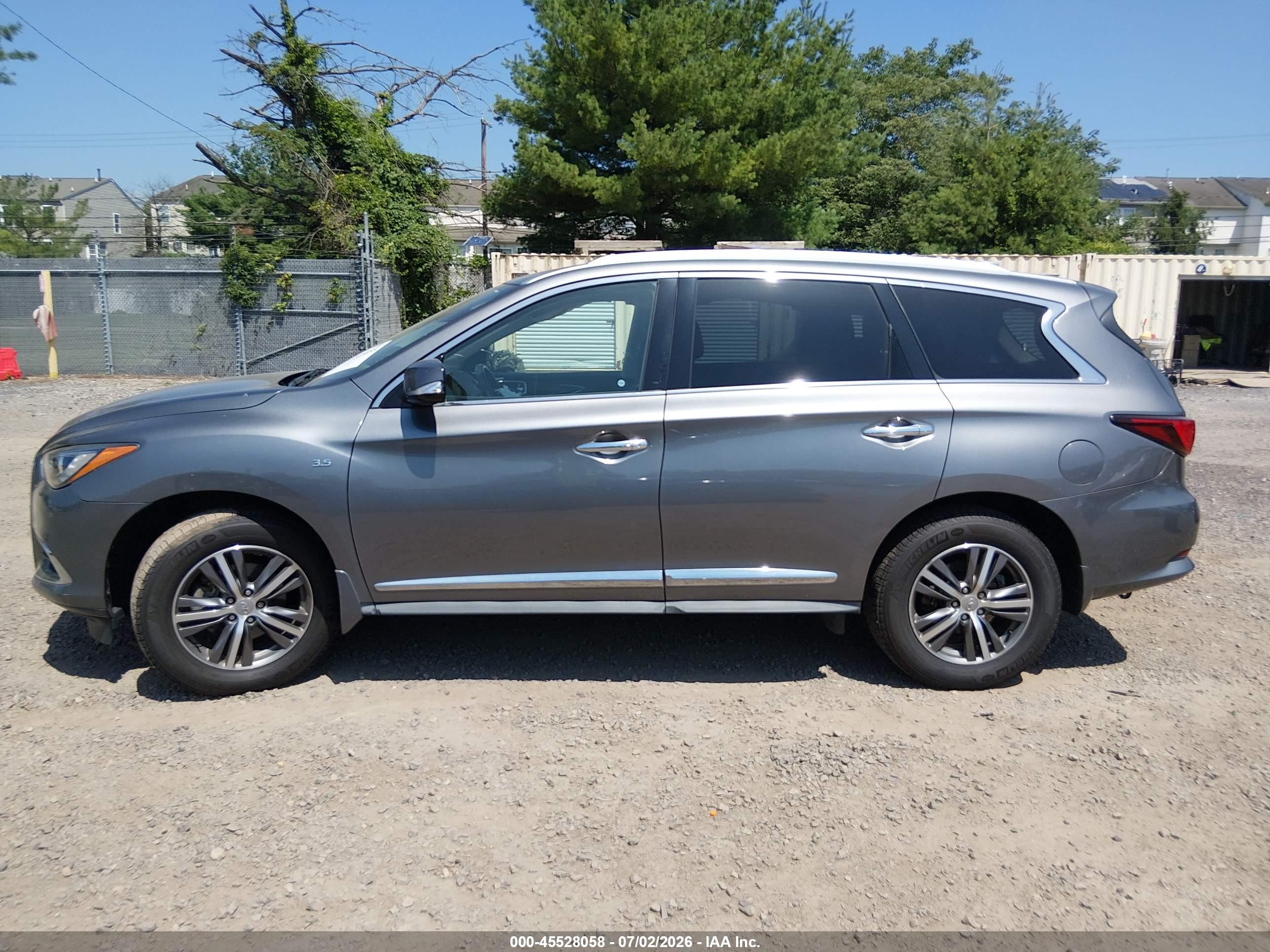 2020 INFINITI QX60 LUXE AWD