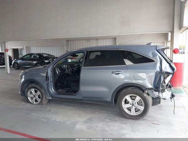2025 KIA SORENTO LX