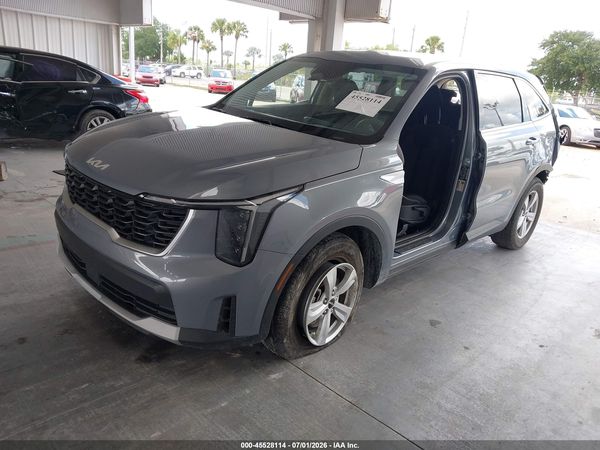 2025 KIA SORENTO LX