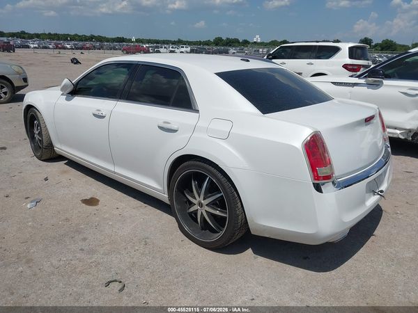 2013 CHRYSLER 300 MOTOWN