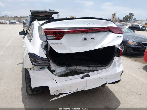 2023 KIA FORTE GT-LINE